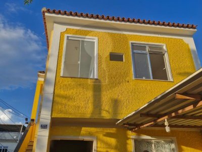 Casa para Venda, Rio de Janeiro / RJ, bairro OSWALDO CRUZ, 4 dormitórios, 2 banheiros, 1 vaga de garagem, área total 130,00 m², área construída 130,00